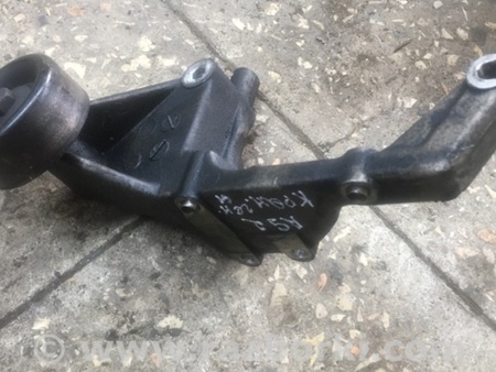 ФОТО Кронштейн для KIA Sorento 1 BL (02-09) Київ