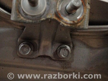 ФОТО Петля багажника задняя левая для Subaru Legacy IV BL/BP (03-09) Київ