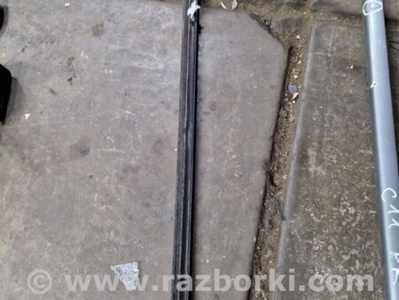 ФОТО Накладка на дверь передняя правая для Subaru Legacy IV BL/BP (03-09) Київ