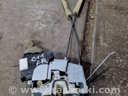 ФОТО Замок двери передний правый для Subaru Legacy IV BL/BP (03-09) Київ