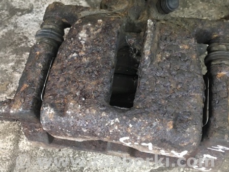 ФОТО Скоба суппорта задняя левая для Audi (Ауди) Q5 I 8R (08-17) Київ