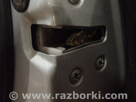 ФОТО Замок двери задний правый для Subaru Legacy IV BL/BP (03-09) Київ