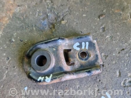 ФОТО Кронштейн правый для Subaru Legacy IV BL/BP (03-09) Київ