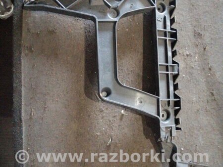 ФОТО Крепление бампера заднее левое для Audi (Ауди) A4 IV B8 8K (07-15) Київ