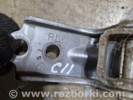 ФОТО Петля двери для Subaru Legacy IV BL/BP (03-09) Київ