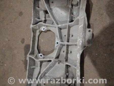 ФОТО Кронштейн для Audi (Ауди) A4 IV B8 8K (07-15) Київ