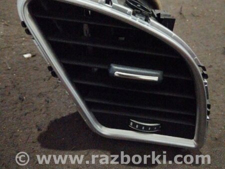 ФОТО Воздуховод правый для Audi (Ауди) A4 IV B8 8K (07-15) Київ