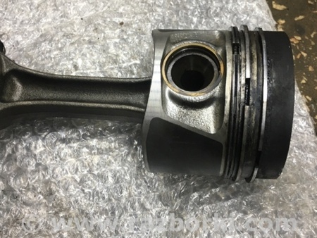 ФОТО Поршень для Audi (Ауди) A4 IV B8 8K (07-15) Київ