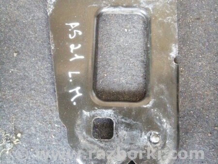 ФОТО Кронштейн передний левый для Audi (Ауди) A4 IV B8 8K (07-15) Київ