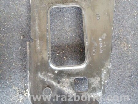 ФОТО Кронштейн передний левый для Audi (Ауди) A4 IV B8 8K (07-15) Київ