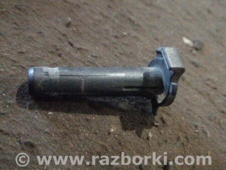 ФОТО Крепление радиатора для Audi (Ауди) A4 IV B8 8K (07-15) Київ