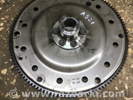 ФОТО Маховик для Audi (Ауди) A4 IV B8 8K (07-15) Київ