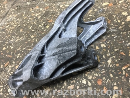 ФОТО Кронштейн левый для Audi (Ауди) A4 IV B8 8K (07-15) Київ