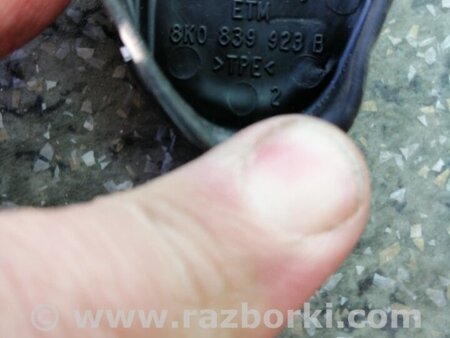 ФОТО Уплотнительная резинка задняя левая для Audi (Ауди) A4 IV B8 8K (07-15) Київ