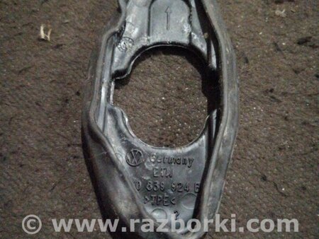 ФОТО Уплотнительная резинка задняя правая для Audi (Ауди) A4 IV B8 8K (07-15) Київ