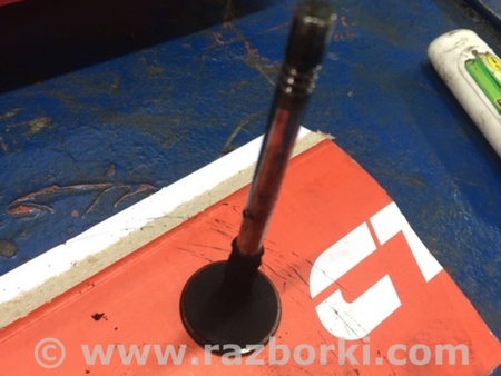 ФОТО Клапан впускной для Audi (Ауди) A4 IV B8 8K (07-15) Київ