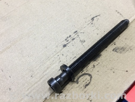 ФОТО Болт ГБЦ для Audi (Ауди) A4 IV B8 8K (07-15) Київ