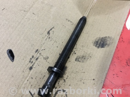 ФОТО Болт ГБЦ для Audi (Ауди) A4 IV B8 8K (07-15) Київ