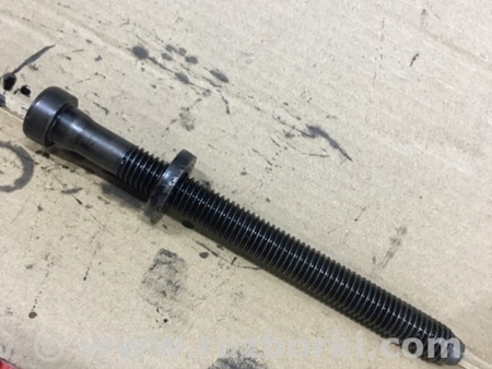 ФОТО Болт ГБЦ для Audi (Ауди) A4 IV B8 8K (07-15) Київ