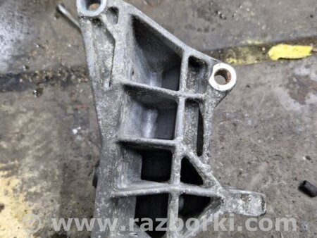 ФОТО Кронштейн для Subaru Legacy IV BL/BP (03-09) Київ