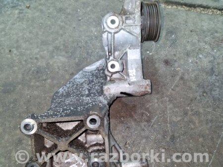 ФОТО Кронштейн для Hyundai ix35 I LM/EL Tucson (10-17) Київ