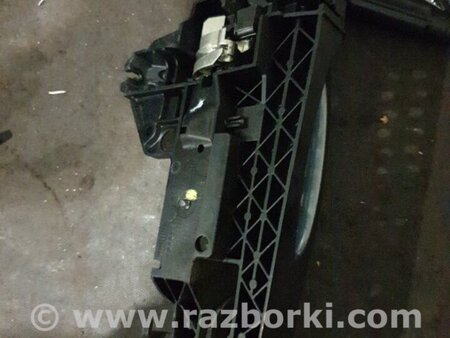 ФОТО Кронштейн ручки дверной передний левый для Audi (Ауди) A4 IV B8 8K (07-15) Київ