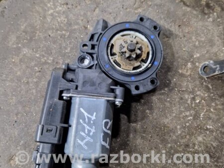 ФОТО Моторчик стеклоподьемника передний правый для Hyundai ix35 I LM/EL Tucson (10-17) Київ