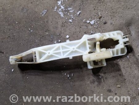 ФОТО Кронштейн ручки дверной задний правый для Hyundai ix35 I LM/EL Tucson (10-17) Київ