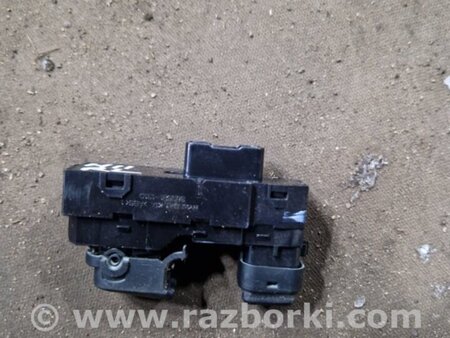 ФОТО Кнопка стеклоподъемника задняя левая для Hyundai ix35 I LM/EL Tucson (10-17) Київ