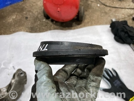 ФОТО Проставка пружины для Audi (Ауди) A3 8V1, 8VA, 8V7, 8VS (03.2012-...) Киев
