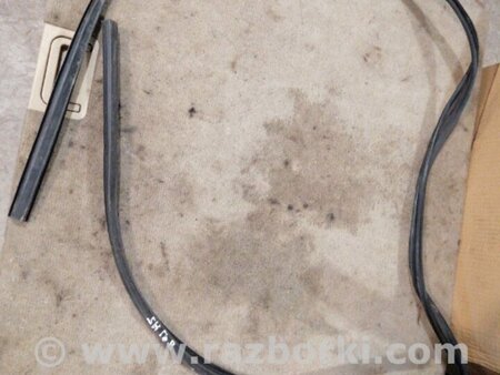 ФОТО Направляющая стекла передняя правая для Subaru Forester SH S12 (08-12) Київ