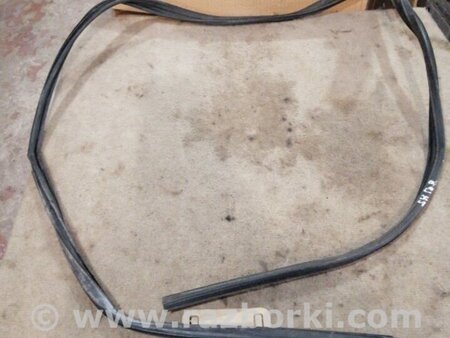 ФОТО Направляющая стекла передняя правая для Subaru Forester SH S12 (08-12) Київ