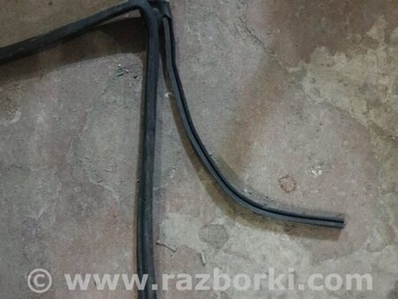 ФОТО Уплотнительная резинка задняя левая для Subaru Forester SH S12 (08-12) Київ