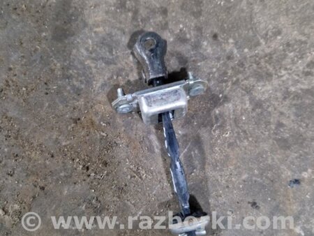 ФОТО Ограничитель двери передний правый для Subaru Legacy IV BL/BP (03-09) Київ