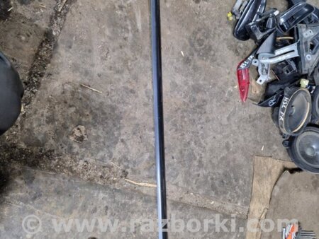 ФОТО Молдинг на дверь передний правый для Subaru Legacy IV BL/BP (03-09) Київ