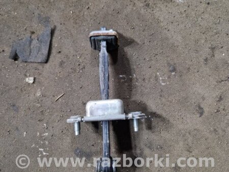 ФОТО Ограничитель двери задний правый для Subaru Legacy IV BL/BP (03-09) Київ