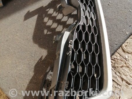 ФОТО Решетка радиатора для Subaru Forester SJ S13 (12-18) Київ