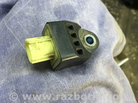 ФОТО Датчик удара передний правый для Subaru Forester SJ S13 (12-18) Київ