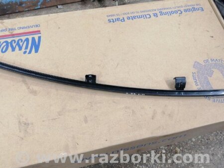 ФОТО Направляющая стекла передняя левая для Subaru Forester SJ S13 (12-18) Київ