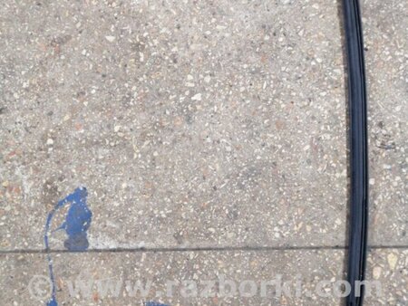 ФОТО Уплотнительная резинка задняя левая для Subaru Forester SJ S13 (12-18) Київ