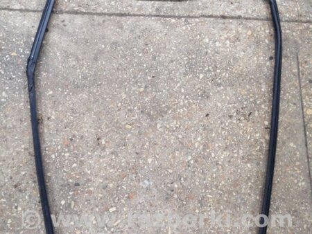 ФОТО Уплотнительная резинка задняя левая для Subaru Forester SJ S13 (12-18) Київ