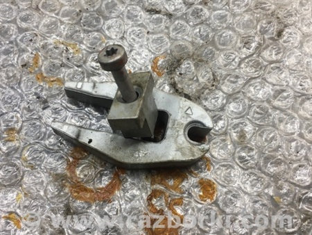 ФОТО Кронштейн для Subaru Forester SJ S13 (12-18) Київ