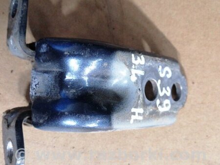 ФОТО Петля двери задняя левая для Subaru Forester SJ S13 (12-18) Київ