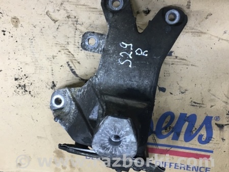 ФОТО Кронштейн передний правый для Audi (Ауди) A6 C7 4G (11-18) Київ