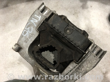 ФОТО Подушка двигателя для Audi (Ауди) A3 8V1, 8VA, 8V7, 8VS (03.2012-...) Киев