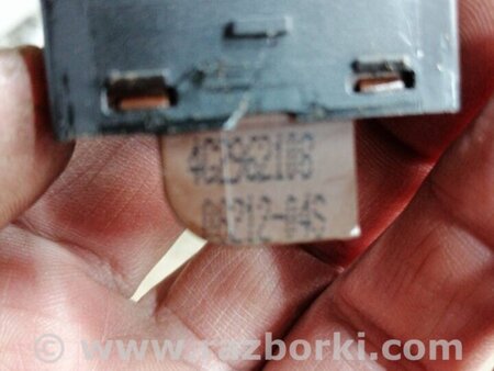 ФОТО Кнопка передняя правая для Audi (Ауди) A6 C7 4G (11-18) Київ