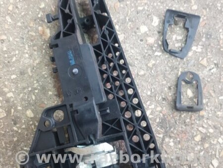 ФОТО Кронштейн ручки дверной задний правый для Audi (Ауди) A6 C7 4G (11-18) Київ