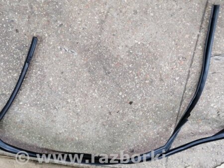 ФОТО Направляющая стекла передняя правая для Audi (Ауди) A6 C7 4G (11-18) Київ