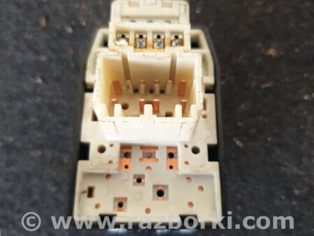 ФОТО Блок кнопок передний правый для KIA Sorento 2 XM (09-14) Київ