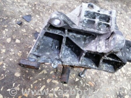 ФОТО Кронштейн для Subaru Legacy IV BL/BP (03-09) Київ